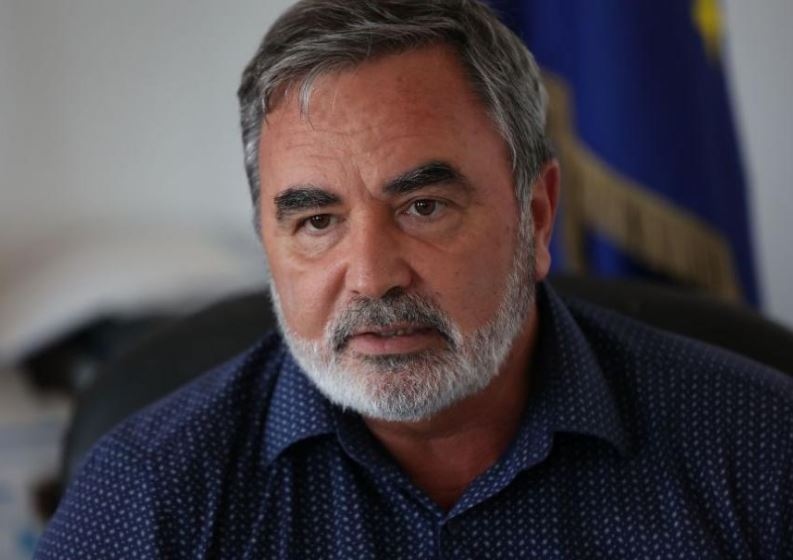 Намаляват COVID карантината у нас