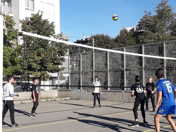 Безплатни забавления с педагози през ваканцията
