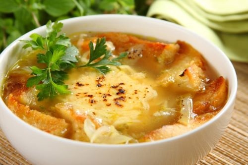 Вкусно през морета и океани: Нейно Величество лучената супа