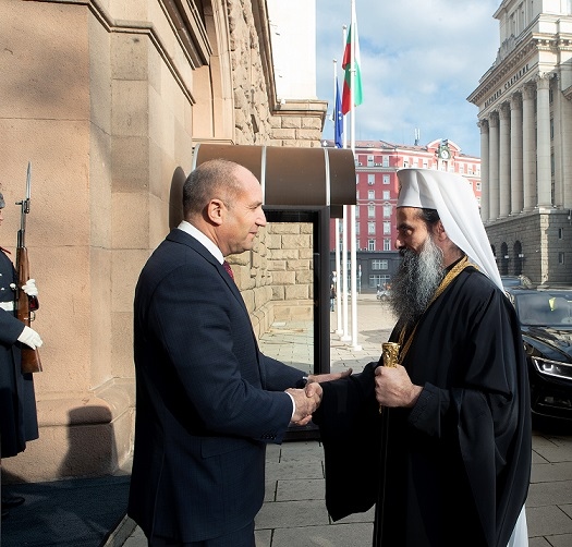 Патриархът и владиците на крака при президента, БСП с позиция (Обновено)