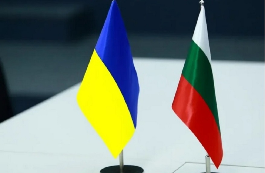 България спира доставката на оръжия за Украйна